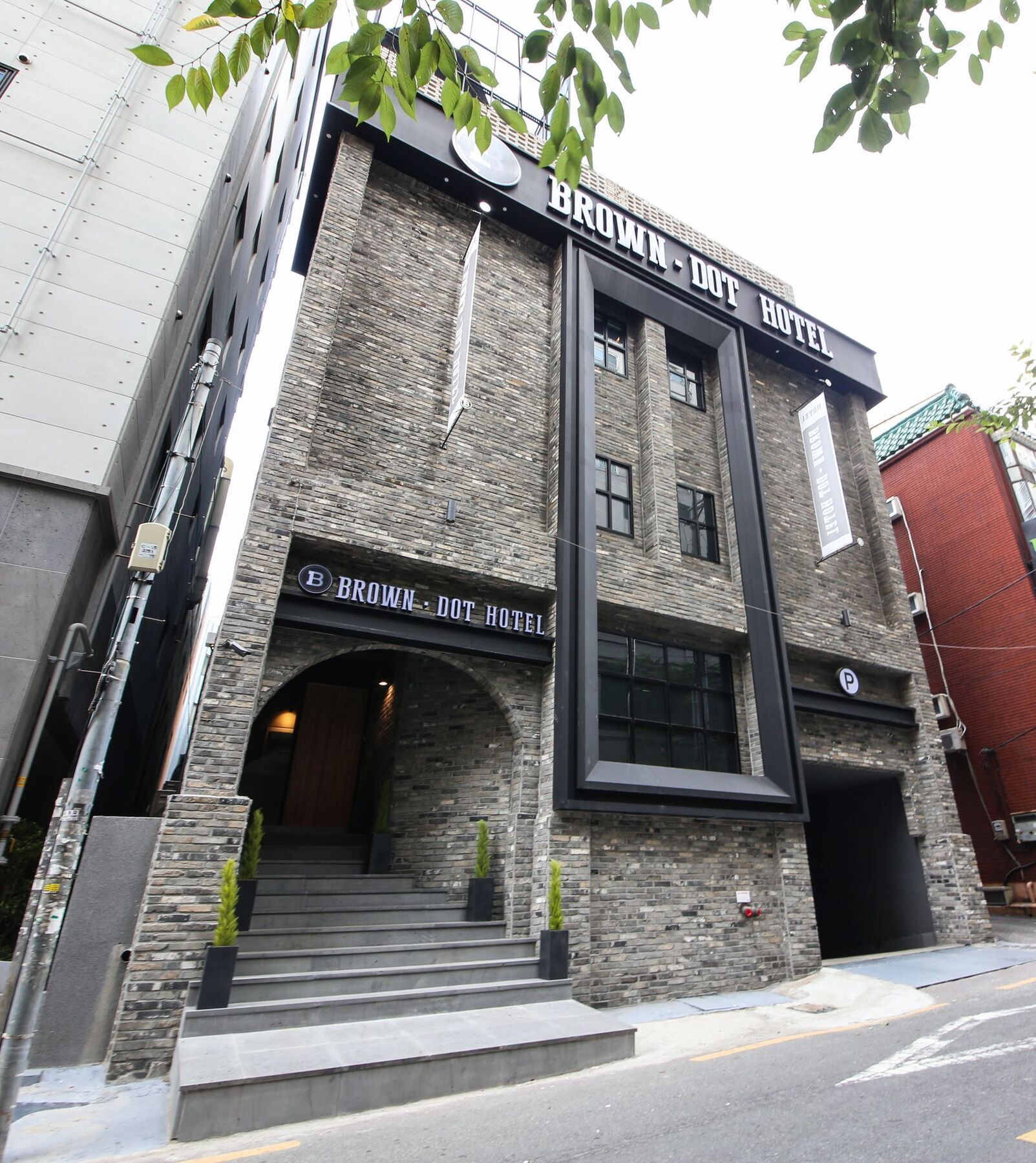 Brown Dot Hotel Yangjeong Busan Buitenkant foto