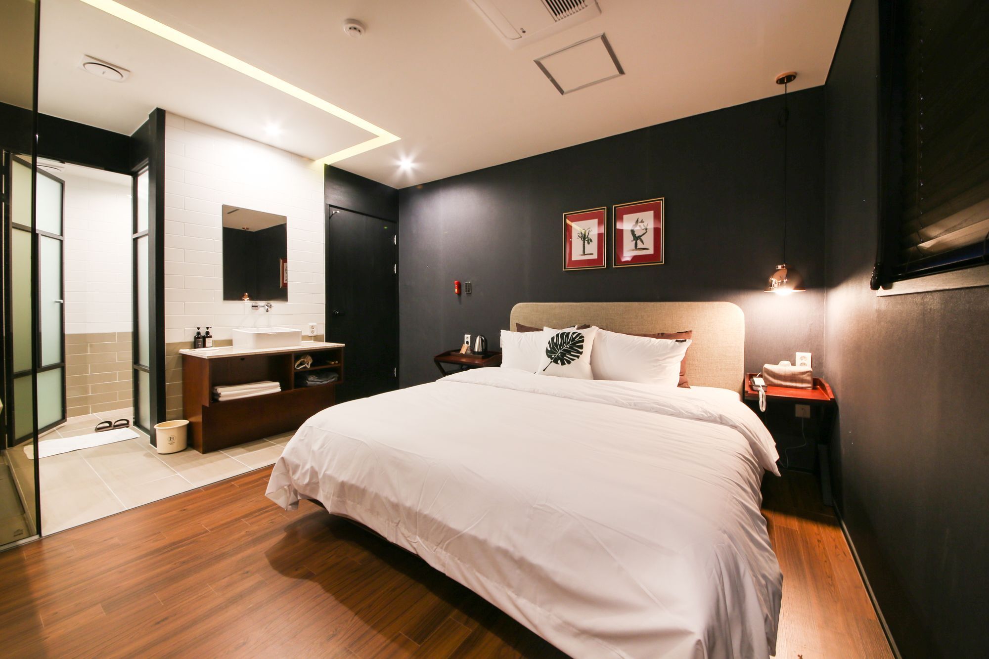 Brown Dot Hotel Yangjeong Busan Buitenkant foto