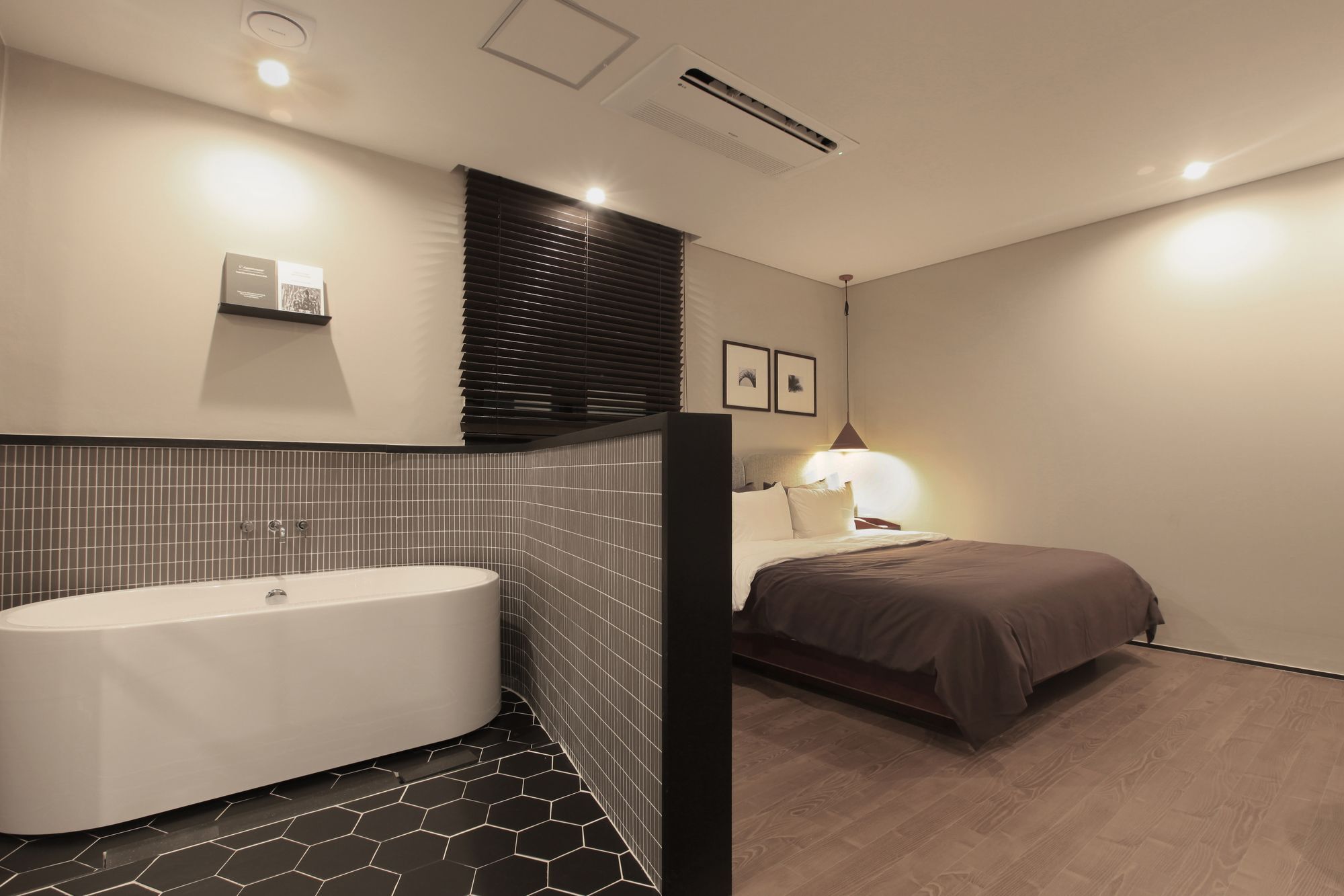 Brown Dot Hotel Yangjeong Busan Buitenkant foto