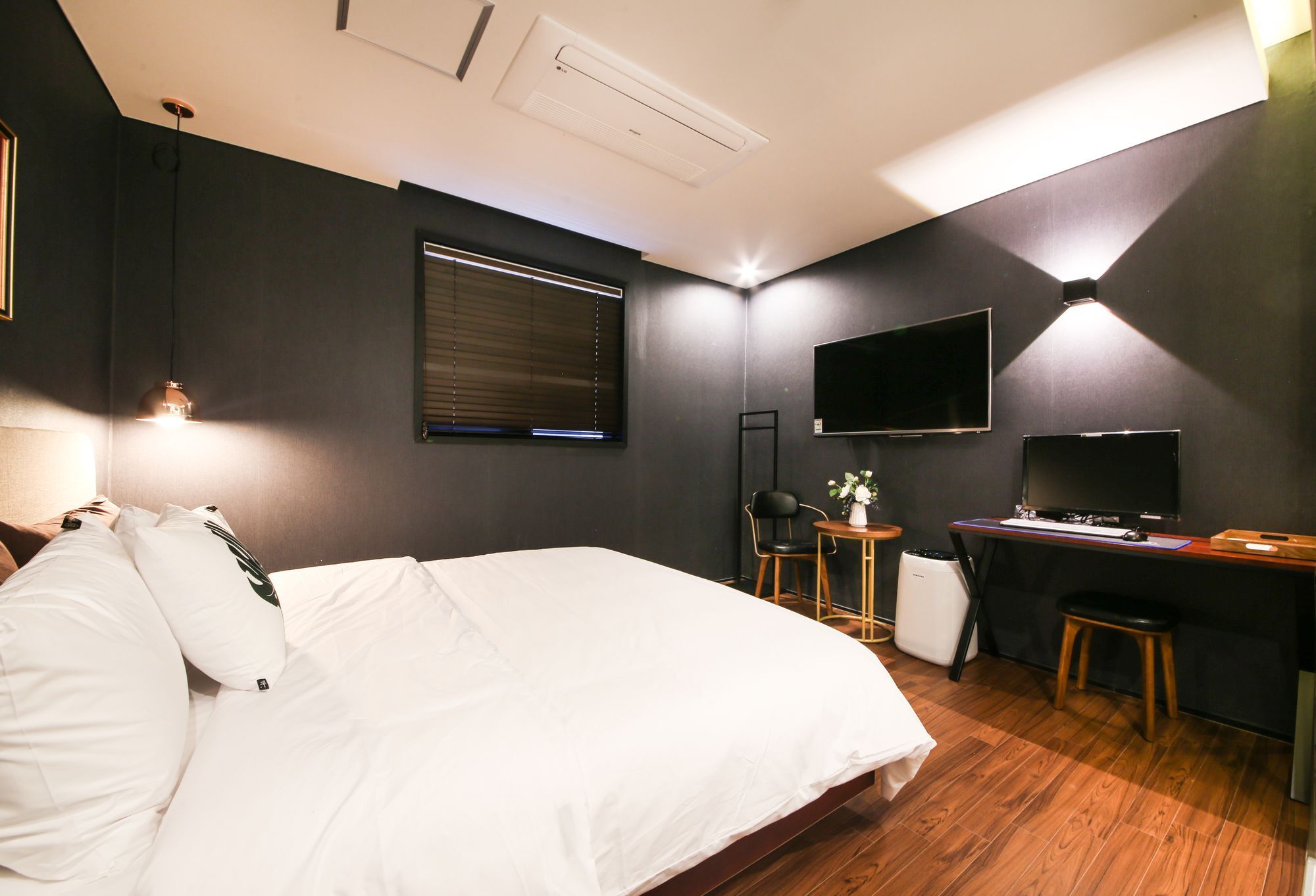 Brown Dot Hotel Yangjeong Busan Buitenkant foto