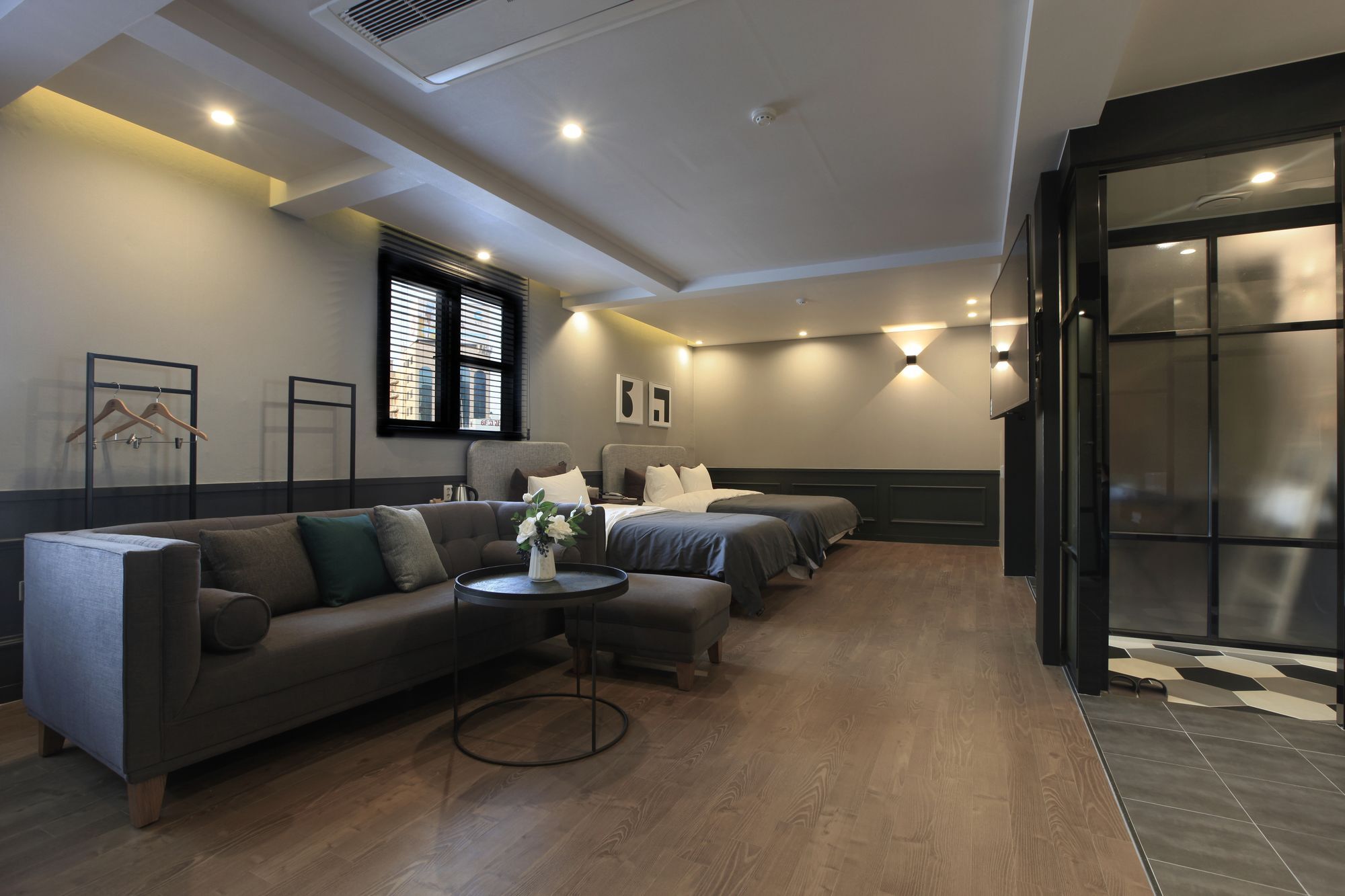 Brown Dot Hotel Yangjeong Busan Buitenkant foto