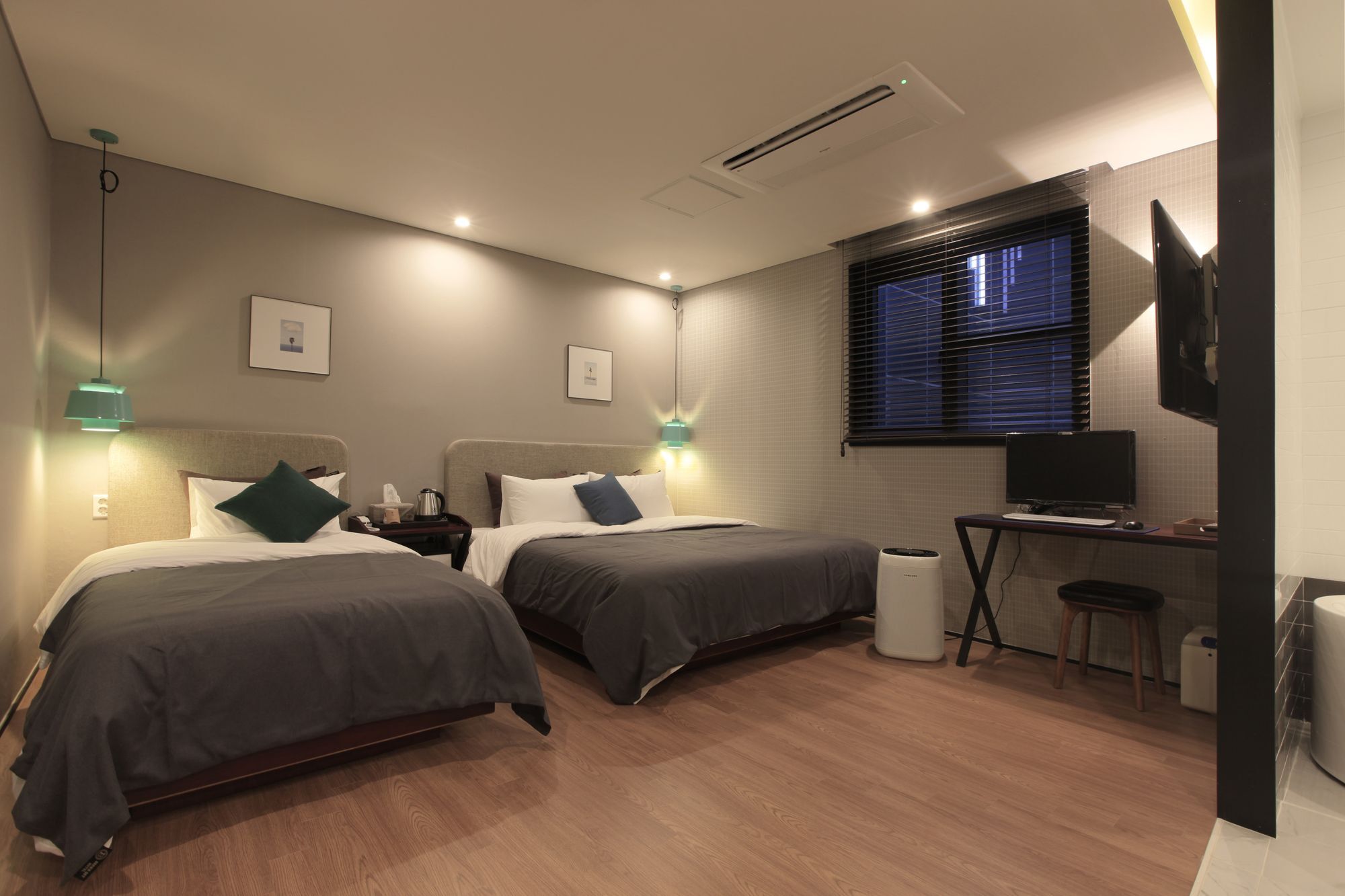 Brown Dot Hotel Yangjeong Busan Buitenkant foto