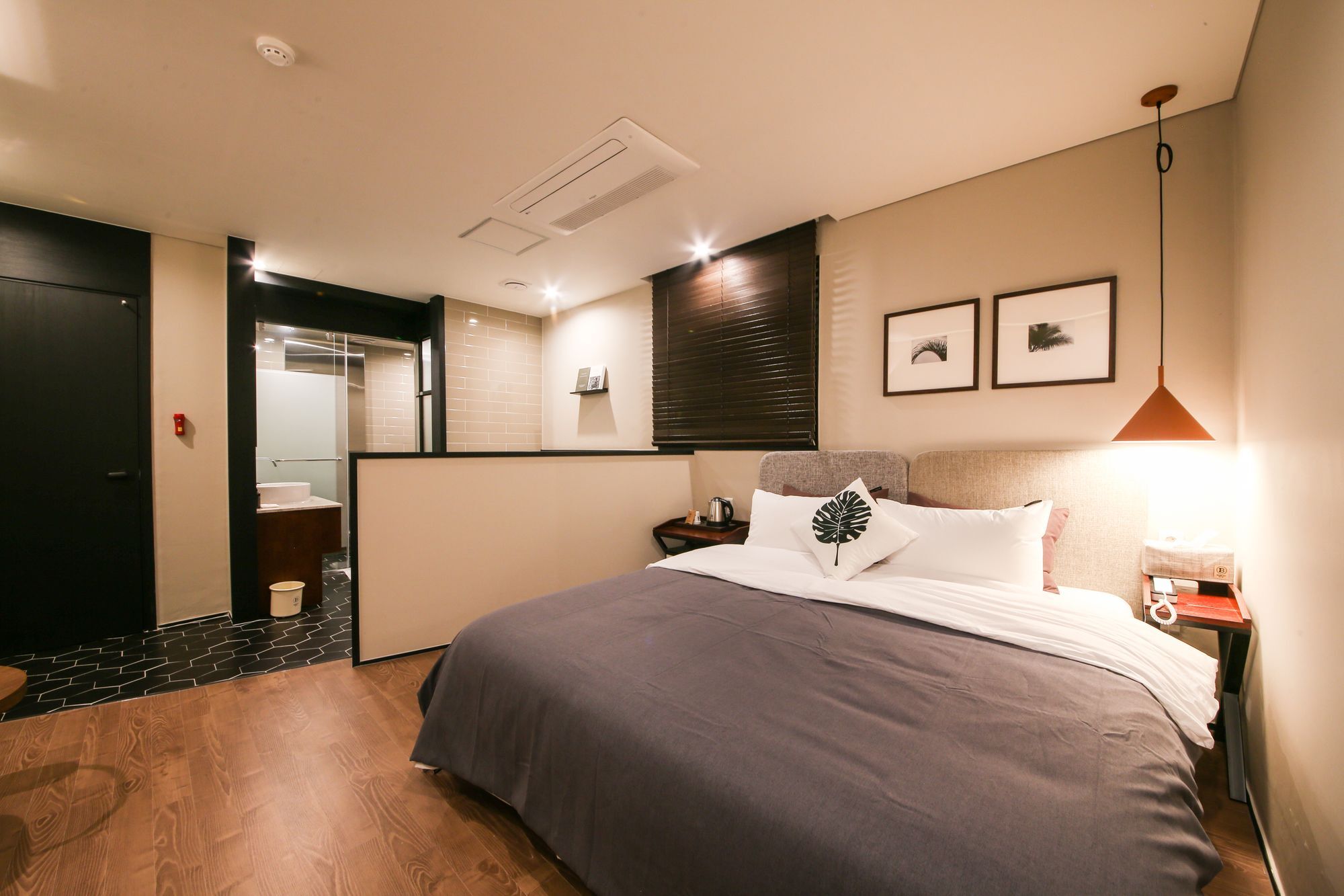Brown Dot Hotel Yangjeong Busan Buitenkant foto